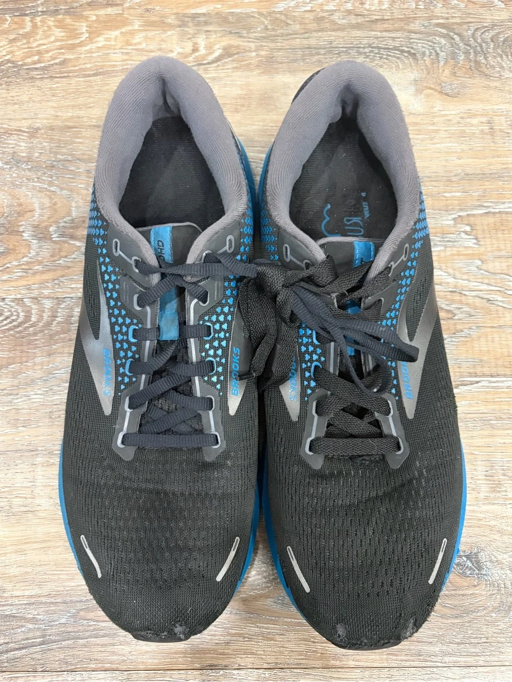 Brooks men’s running